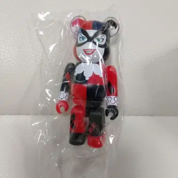 할리 퀸 큐브릭 피규어 HUSH 100%