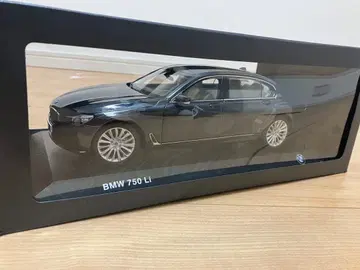 BMW 750 Li 미니카 1/18 블랙
