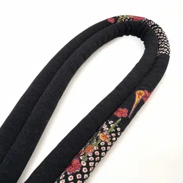 일본 의류 허리띠 성인식 등 귀여운 꽃무늬 자수 마루구케 블랙 베이스