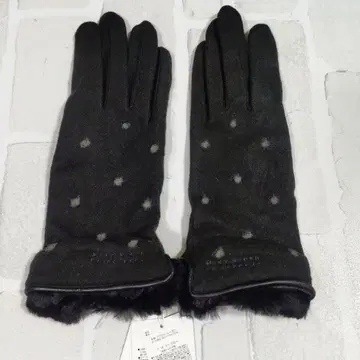 미사용 새상품 매킨토시 철학 도트 무늬 퍼 장갑
