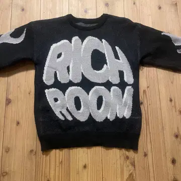 RICH ROOM 니트 스웨터 블랙/화이트