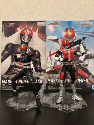 가면라이더 BLACK & 전왕 프라모델 완성품