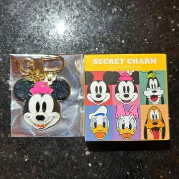 디즈니 스토어 시크릿 참 미니 미키 & 프렌즈 키체인