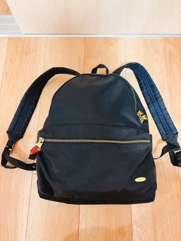 BLUE LABEL CRESTBRIDGE 블랙 백팩