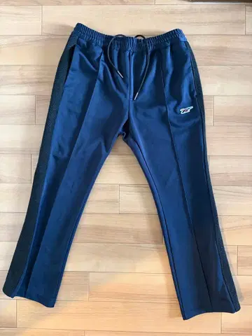 오니츠카타이거 트랙 팬츠