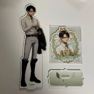 리바이 아크릴 스탠드 스티커