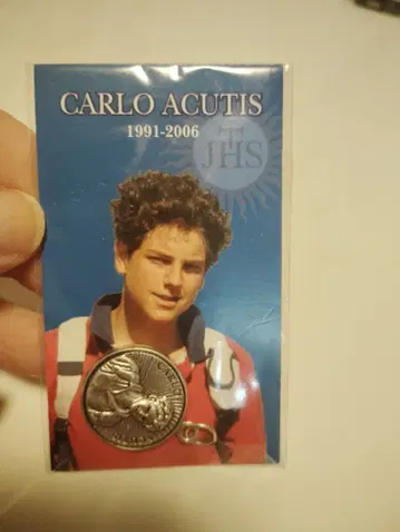 복자 카를로 아크티스의 기적의 메달 젊은이들의 성인