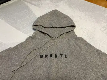 야마다야 CLOVE 그레이 후드 부착 후드티