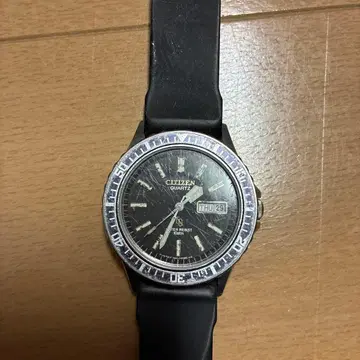 CITIZEN 쿼츠 손목시계 블랙