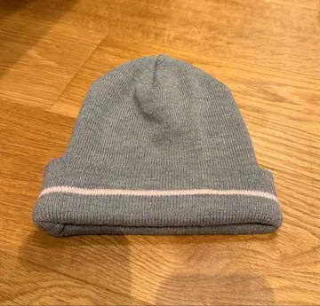 리볼버 그레이 니트 모자 핑크 스트라이프