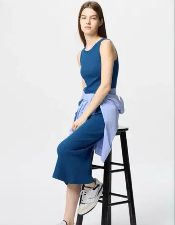 택 포함 새상품 UNIQLO 리브 브라 원피스 블루 M 사이즈