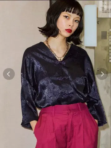 jouetie 로즈 자카드 차이나 셔츠 네이비 M 사이즈