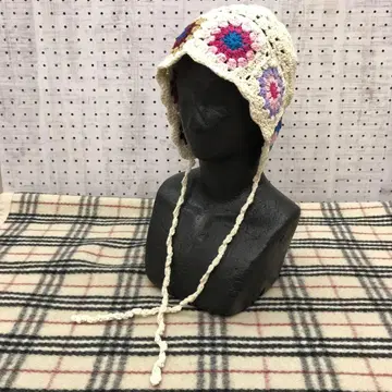 레트로 에스닉 코티지코어 구제 의류 잡화 그래니 스퀘어 니트 바부슈카