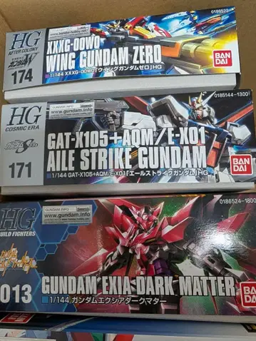 HG 건담 프라모델 3개 세트