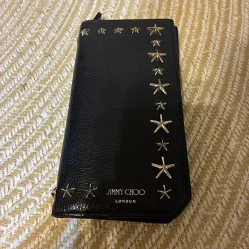 JIMMY CHOO 블랙 장지갑 스타 스터드