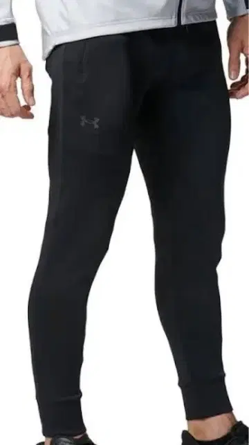 언더아머 블랙 조거 팬츠