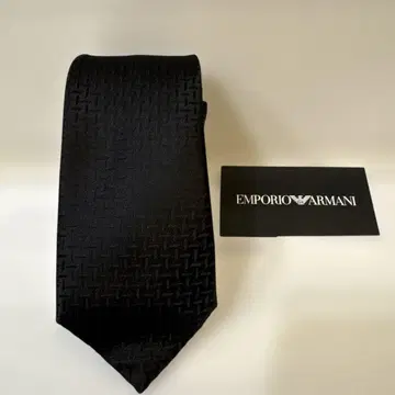미사용 새상품 EMPORIO ARMANI 블랙 넥타이