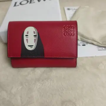 선착순 3단 폴더형 지갑 스튜디오 지브리 센과 치히로의 행방불명