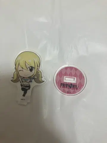 페어리 테일 츄로스타 아크릴 스탠드 루시