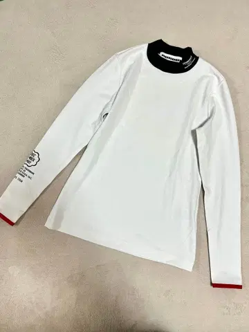 새상품급 디셈버 메이 모크넥 셔츠 이너 셔츠 사이즈 S