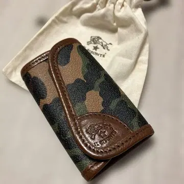 일비종떼 카모플라쥬 카모 패턴 가죽 키케이스