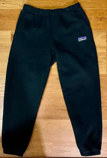 patagonia 블랙 스웨트 팬츠