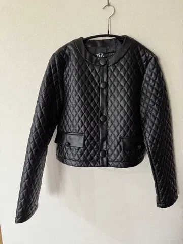 ZARA 블랙 퀼팅 자켓 M