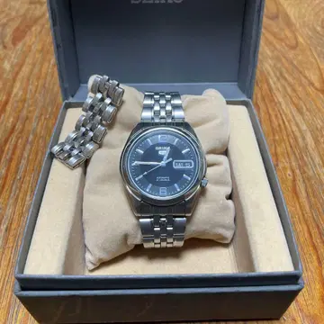 SEIKO 5 자동 와인딩 7S26-01V0 블랙 다이얼