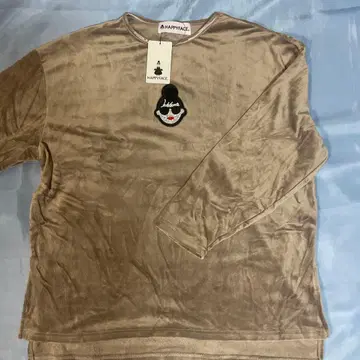 [ 미사용품 ] HAPPYFACE 베이지 긴팔 티셔츠