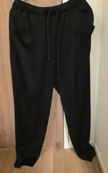 qualit 블랙 팬츠 허리밴딩