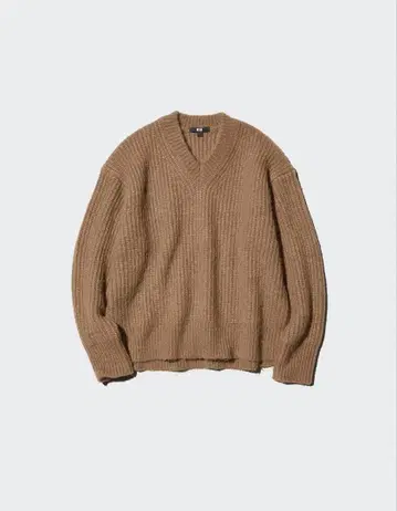 유니클로 플러피 V넥 스웨터 베이지 M