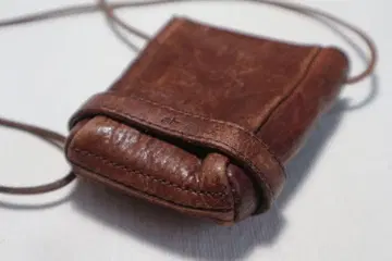 엠피우 카메라 케이스