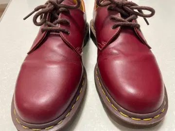 닥터마틴 3홀 체리 레드 잉글랜드제