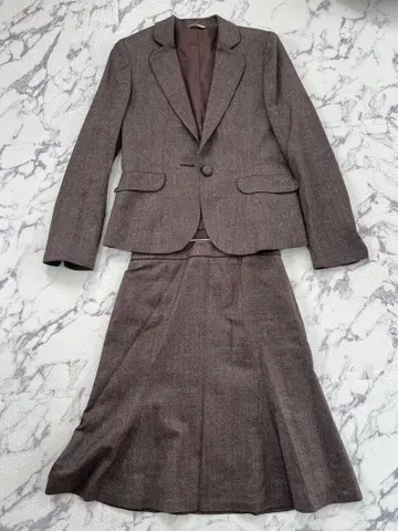ANCHOR WOMAN 수트 셋업 스커트 7호 브라운 계열