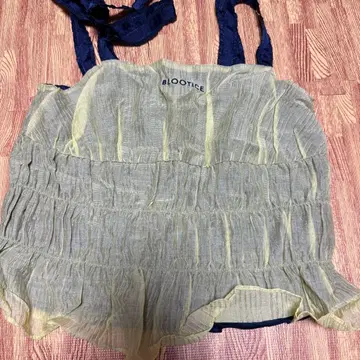 무쿠에나 Chik 뷔스티에