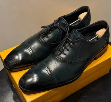 MICHEL KLEIN HOMM 가죽 신발 다크 그린