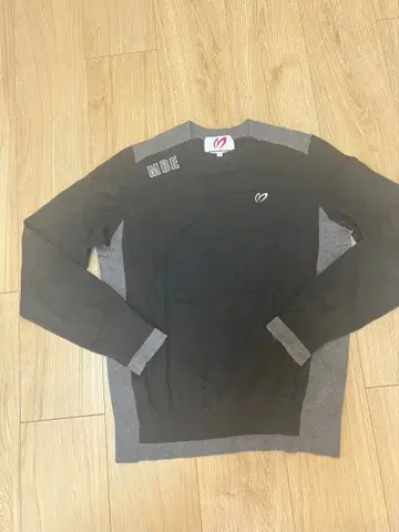 마스터바니 여성용 스웨터 블랙 사이즈 1