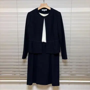 NATURAL BEAUTY BASIC 네이비 수트 L