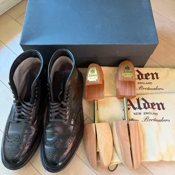 Alden 코도반 부츠 블랙 슈트리 포함