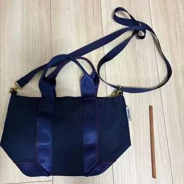 BRIEFING 숄더백 네이비