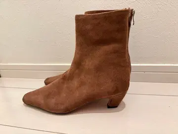 [새상품] 5cm 포인티드 숏부츠 스웨이드