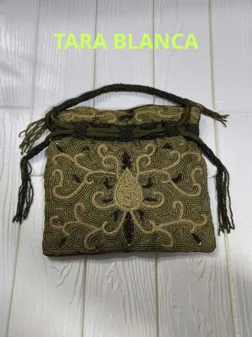 TARA BLANCA 비즈 자수 숄더백