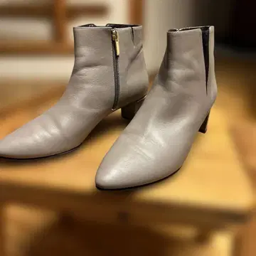 거의 새상품 히미코 숏부츠