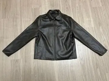 [ ZARA ] 가죽 이펙트 자켓