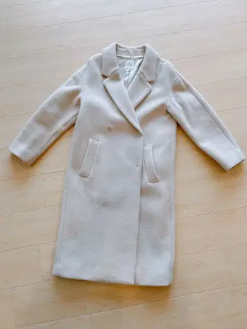 EPOCA THE SHOP 코트