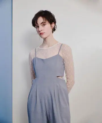 알아바일 기하학 패턴 튤 상의 화이트 루루윌비