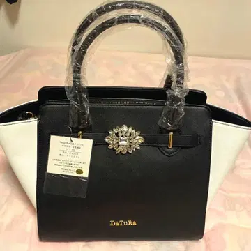 택 포함 미사용 새상품 Datura 다투라 비쥬 토트백 블랙 x 화이트