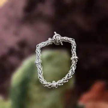 실버 뜨개질 팔찌