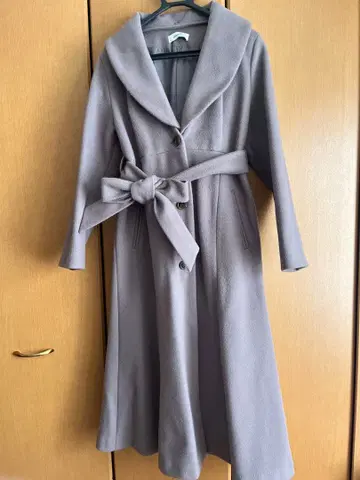 dazzlin 그레이 롱 코트 허리 리본 포함