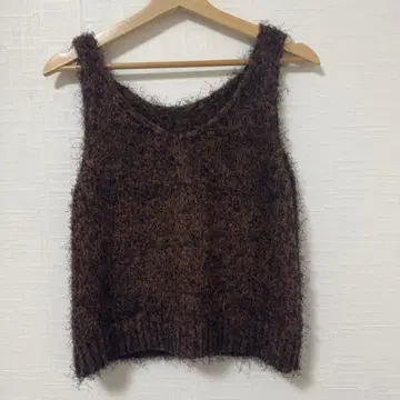 kastane 샤기 니트 베스트